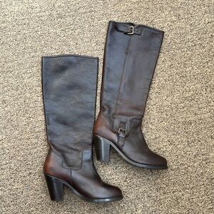 Women’s Ariat 7.5 B Heel Boots Leather Dark Brown NICE EUC